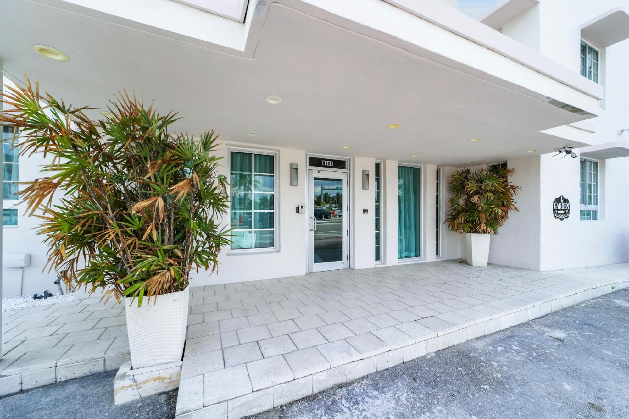 Alamo Hotel - Miami Beach, Miami Beach
