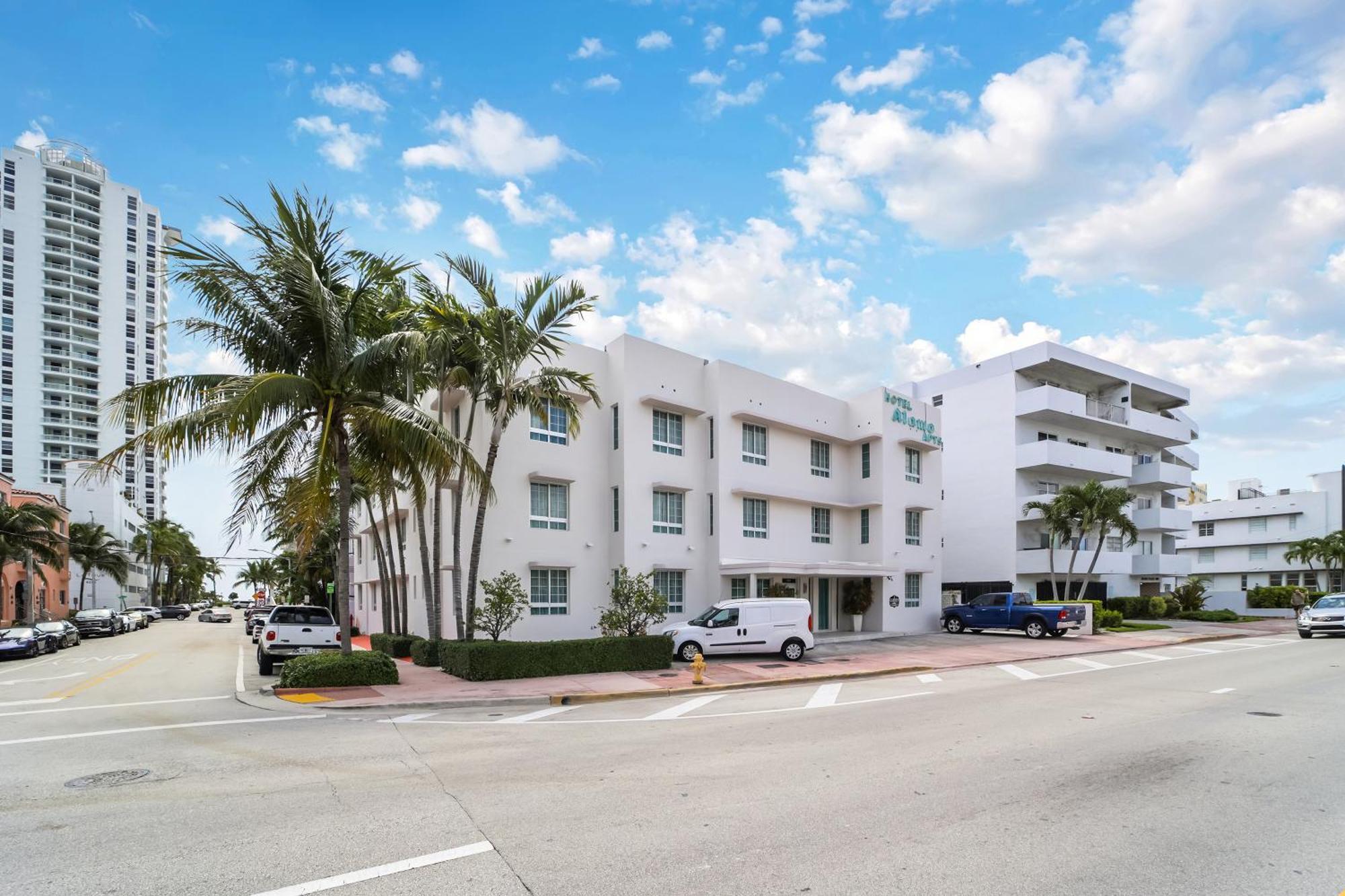 Alamo Hotel - Miami Beach — Fotos 1